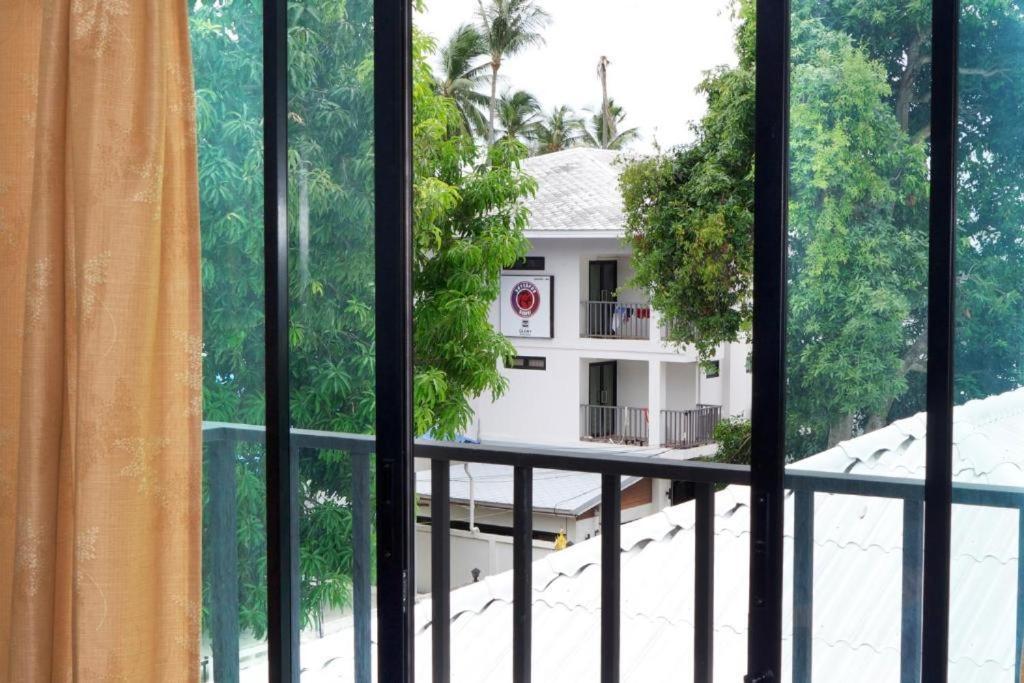 Hotel Superpro Samui Chaweng Beach